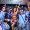 No evento que lancou a hashtag Carnaval da Sabrina, a rainha de bateria da Unidos de Vila Isabel se divertiu muito com a bateria da azul e branca