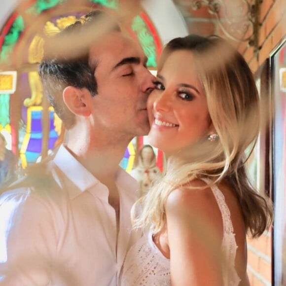 Ticiane Pinheiro e Cesar Tralli compartilham momentos em suas redes sociais