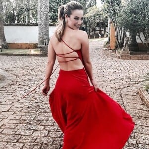 Paolla Oliveira foi considerada a mulher mais sexy de 2017