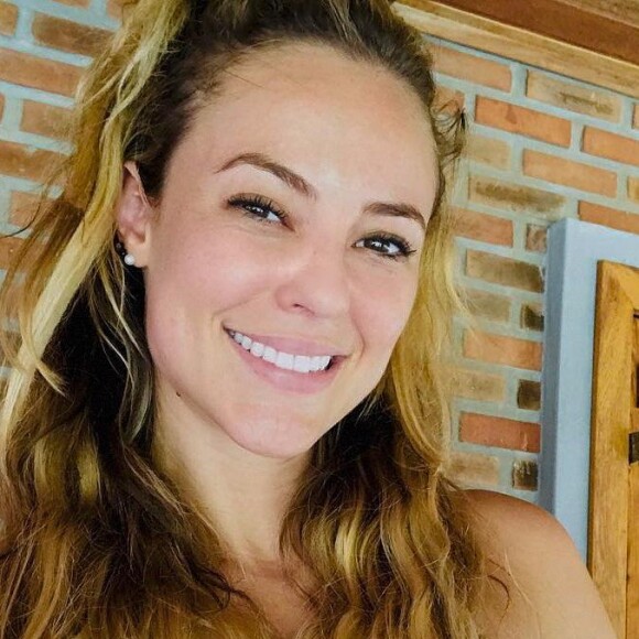 Beleza natural de Paolla Oliveira foi exaltada por fãs: 'Essa, sim, é bonita de verdade. Sem plásticas e maquiagem'