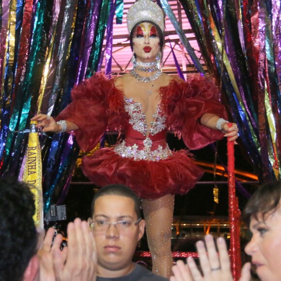 Sabrina Sato quer perder 1 quilo até o carnaval