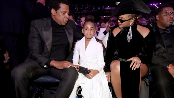 Filha de Beyoncé e Jay-Z, Blue Ivy rouba a cena no Grammy 2018: 'Ícone demais'