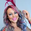 Azul e rosa! Paolla Oliveira investiu em maquiagem e cabelo coloridos para o Bloco da Favorita, em São Paulo, na tarde deste sábado, 3 de fevereiro de 2017