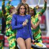 Claudia Leitte usa look avaliado em R$2 milhões na abertura da Copa do Mundo 12 de junho de 2014