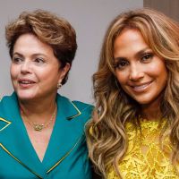 Dilma Rousseff tieta a cantora Jenniffer Lopez durante estreia da Copa do Mundo