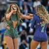 Claudia Leitte e Jennifer Lopez cantaram 'We are one', música oficial da Copa do Mundo, no dia de abertura do Mundial
