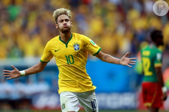 Neymar ganha mais de R$ 100 milhões por causa da Copa, segundo jornal
