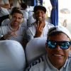 Thiago Silva, zagueiro da Seleção, faz selfie com jogadores