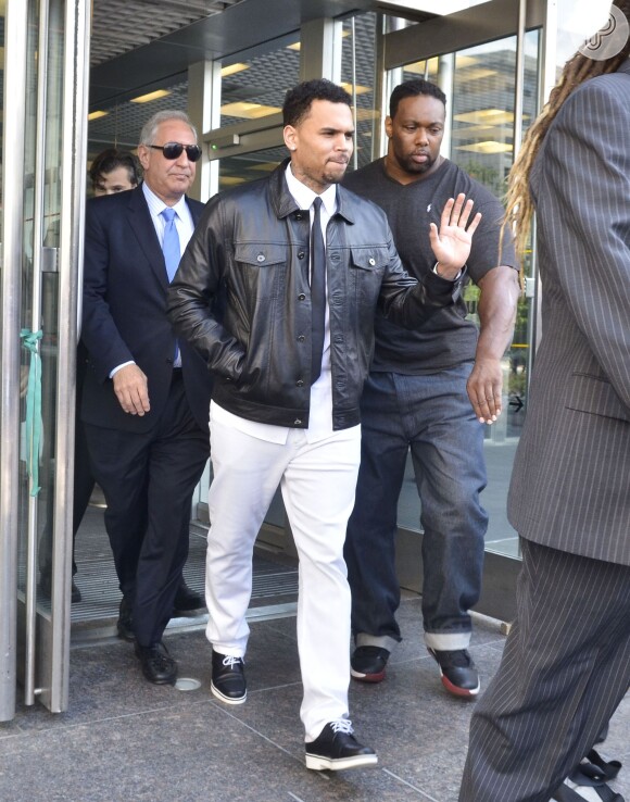 Chris Brown deixou a cadeira após 59 dias preso no último dia 2 de junho