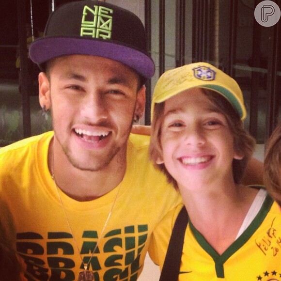 Susana Werner postou, em seu Instagram, uma foto do filho Cauet, de 11 anos, ao aldo do jogador Neymar, nesta segunda-feira, 30 de junho de 2014
