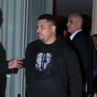 Ronaldo e Paula Morais curtem festa juntos após reatarem noivado