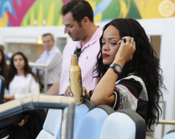 Rihanna vai ao Maracanã para a final da Copa do Mundo