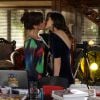 Clara (Giovanna Antonelli) e Marina (Tainá Müller) se beijarão na cena do casamento, na novela 'Em Família'