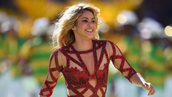 Shakira é a primeira pessoa a ter 100 milhões de seguidores no Facebook: 'Honra'