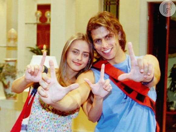 Juliana Silveira e Henri Castelli protagonizaram a temporada 2002 de 'Malhação'