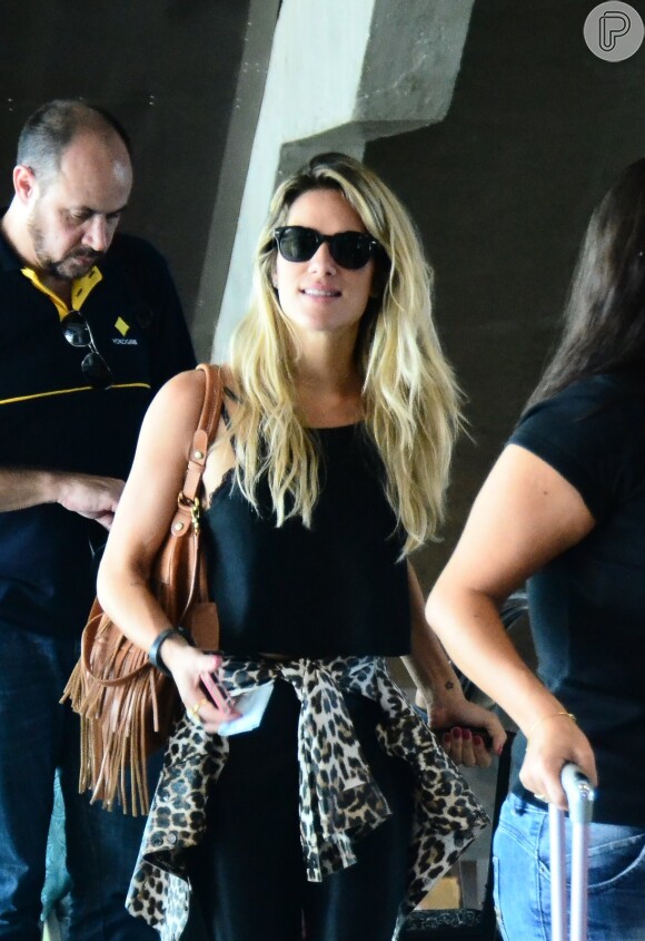 Giovanna Ewbank circulou pelo aeroporto Santos Dumont, no Rio de Janeiro, na tarde desta terça-feira, 26 de agosto de 2014