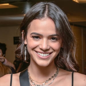 Bruna Marquezine fala de causa dos refugiados em discurso de premiação no sábado, dia 18 de novembor de 2018