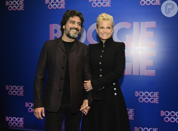 Na estreia da novela das seis, 'Boogie Oogie'. Junno Andrade e Xuxa estão juntos há quase dois anos