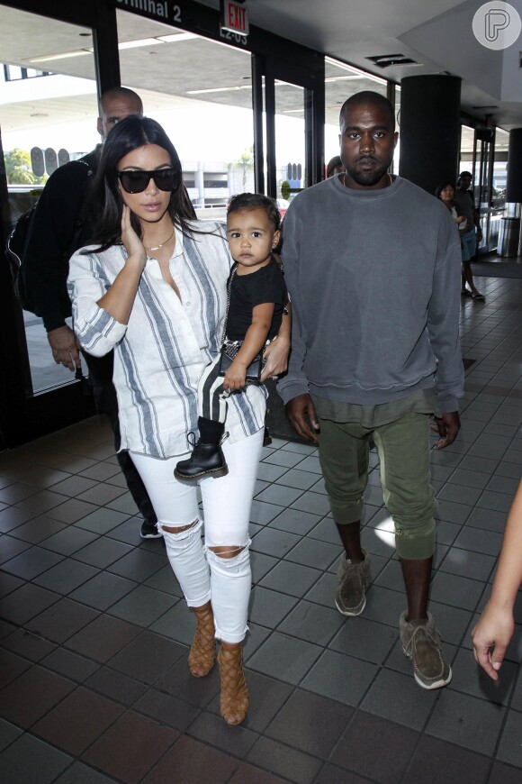 Kim Kardashian e Kanye West são pais de North West, de 1 ano