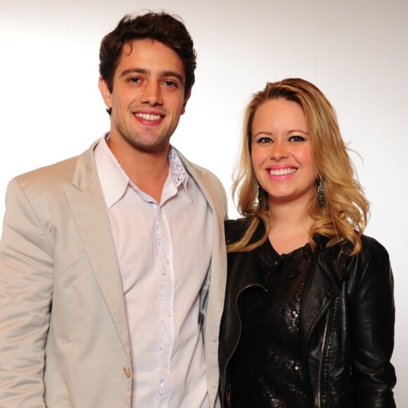Mariana Bridi apareceu em foto antiga com marido, Rafael Cardoso