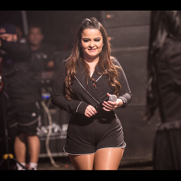 Maiara, atualmente com 65 kg, planeja fazer lipoaspiração em 2019