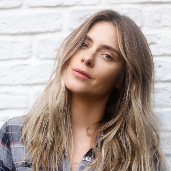 Carolina Dieckmann admitiu ter dificuldade para eliminar refrigerante de dieta: 'Um vício'