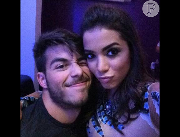Anitta está ficando com fã de Belo Horizonte, o mineniro Lucas de Oliveira, de 21 anos