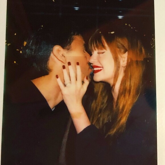 Marina Ruy Barbosa e Xandinho Negrão estão casados há um ano