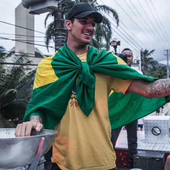 Gabriel Medina vai passar réveillon em Trancoso, na Bahia