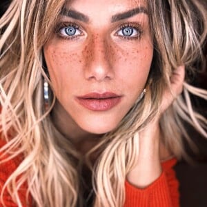 Giovanna Ewbank é adepta das sardas falsas na maquiagem