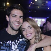 Kaká e a modelo Carol Dias ficam noivos: 'Me fez o homem mais feliz da terra!'