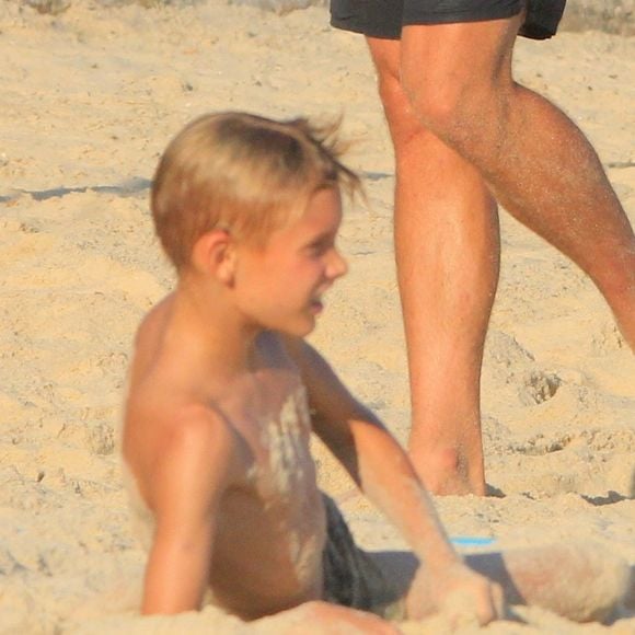 Rodrigo Hilbert jogou futevôlei