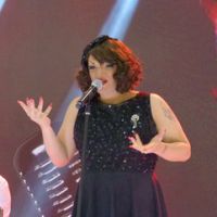 Deena Love canta no 'Mais Você' após roubar a cena no 'The Voice Brasil'