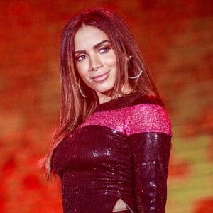 Anitta diz que não dará ingressos extras para curtirem seu ensaio: 'No Rio é assim, o povo só vai se ganhar. Já expliquei que essa conta tem que fechar para todo mundo'