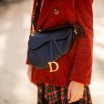 Saddle Bag, da Dior: a bolsa continua sendo objeto de desejo da temporada