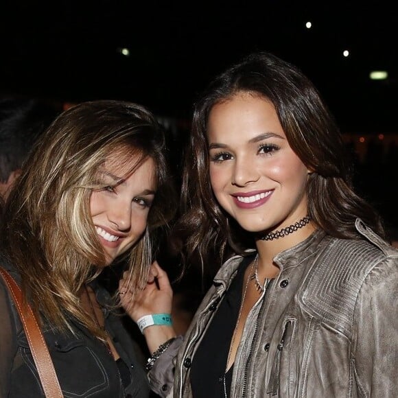 Bruna Marquezine teve dia de beleza com Sasha Meneghel nesta sexta-feira, 15 de fevereiro de 2019 em Nova York, nos EUA