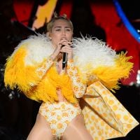 Miley Cyrus faz primeira apresentação da turnê 'Bangerz' no Brasil e agita SP