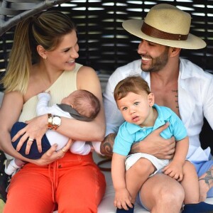 Gusttavo Lima e Andressa Suita costumam compartilhar momentos da sua vida pessoal nas redes sociais da esposa do cantor de sertanejo