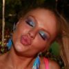Detalhe da maquiagem de Luísa Sonza: verde e azul deram o tom na maquiagem da cantora no Carnaval de Salvador