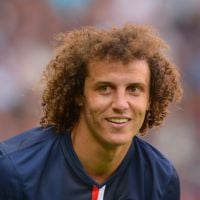David Luiz conta que mantém o cabelo black power por causa do frio europeu