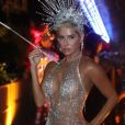 Deborah Secco arrasou como musa do Baile da Arara nesta terça-feira de carnaval, 5 de março de 2019