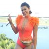 O look de Vivian Amorim no bloco de carnaval de Anitta no Rio foi bolado pelo designer de moda Kaleb Aguiar