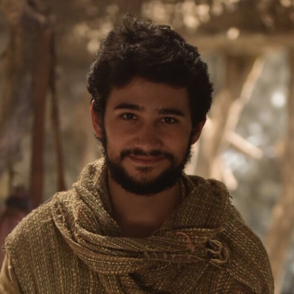 João (Rafael Gevú) tenta ajudar Jesus (Dudu Azevedo), mas Caius (Felipe Roque) impede no capítulo de sexta-feira, 29 de março de 2019 da novela 'Jesus'