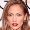 Confira o segredo da maquiagem glow de Jennifer Lopez