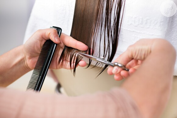 Queda de cabelo temporária: mesoterapia, massagem no couro cabeludo, dermatologista dá dicas de como recuperar os fios