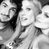 Nos bastidores da campanha para Triton, Alexandre Pato e Fiorella Mattheis tiraram uma foto juntos