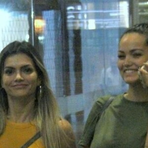 Suzanna Freitas impressiona pela semelhança com a mãe, Kelly Key
