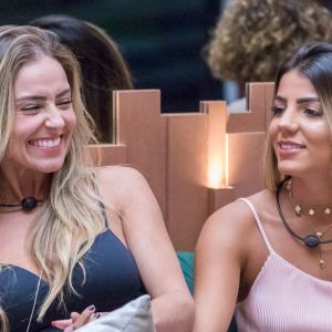 Após 'BBB19', Paula exalta amizade com Hariany no 'É de Casa' deste sábado, dia 13 de abril de 2019