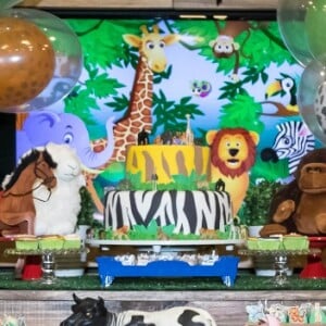 Festa de aniversário de Joaquim, filho de Felipe Simas e Mariana Uhlmann, teve como tema Animais