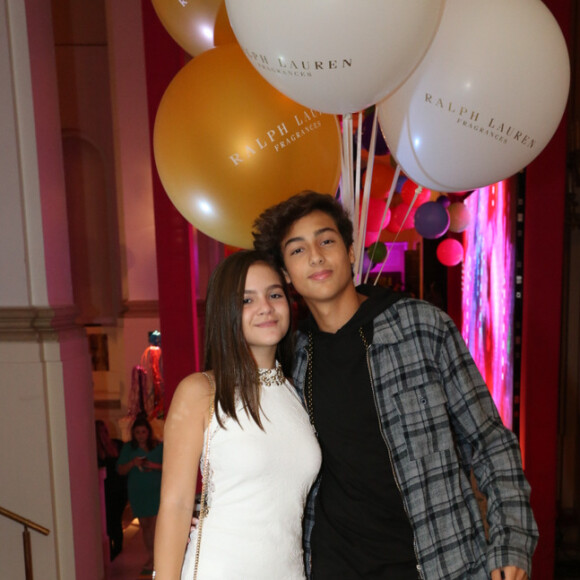 Mel Maia não se incomoda com críticas a fotos e roupas: 'Mas gosto de responder'